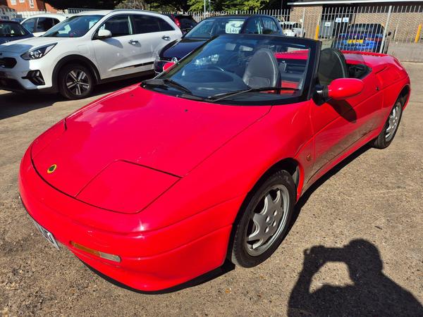 Lotus Elan 1.6 SE 2dr