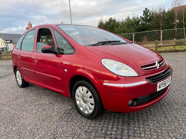 Citroen Xsara Picasso 2.0i 16V Exclusive 5dr
