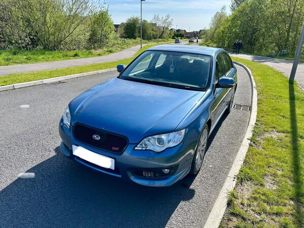 Subaru Legacy 3.0 R spec.B 4dr (Nav)