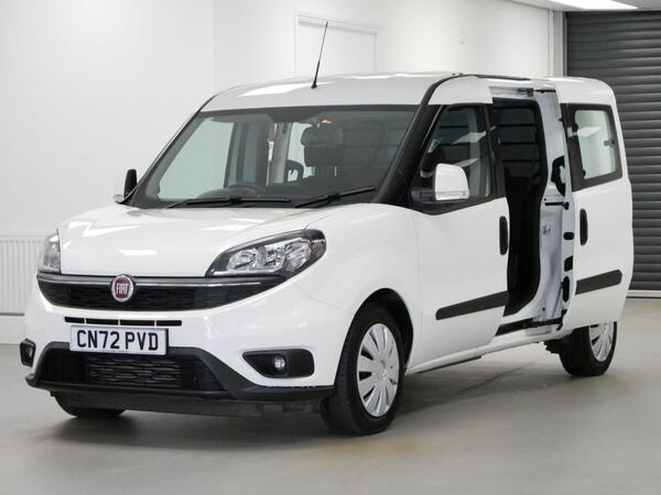 Fiat Doblo 1.6 M-JET II 105 BHP L2 LONG MAXI TECNICO CREW 5 SEATER ( NO VAT )