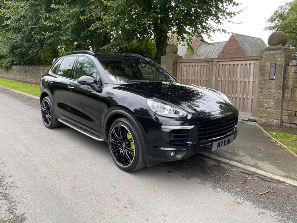 Porsche Cayenne 3.0 TD V6 TiptronicS 4WD Euro 6 (s/s) 5dr