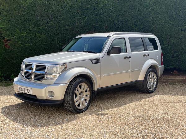 Dodge Nitro 3.7 V6 SXT 5dr