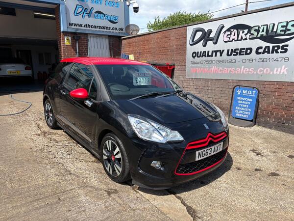 Citroen DS3 1.6 e-HDi Airdream DStyle Red Euro 5 (s/s) 3dr