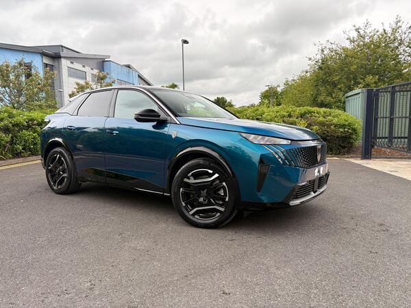 Peugeot E-3008 73kWh GT Auto 5dr