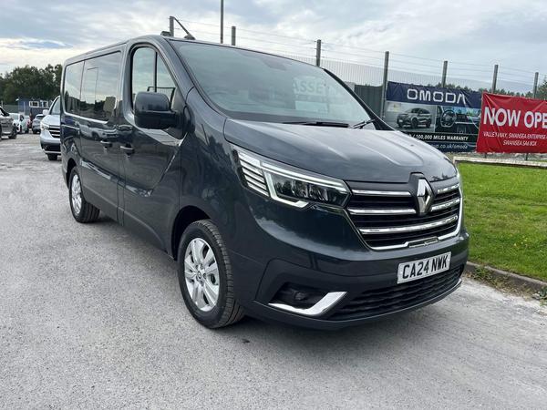 Renault Trafic SL28 Blue dCi 170 Auto EDC Sport MY21 4dr