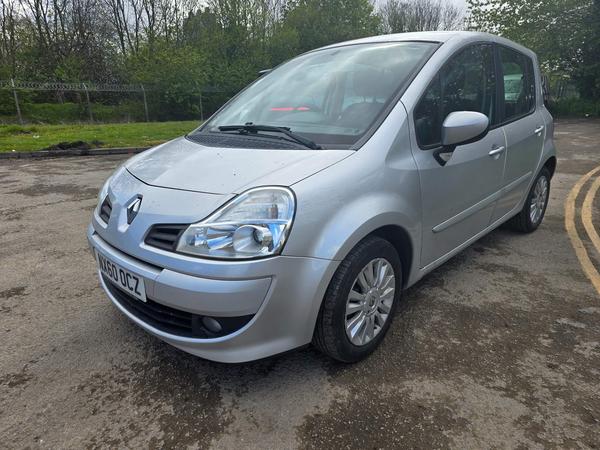 Renault Modus 1.2 TCe 16v Dynamique 5dr