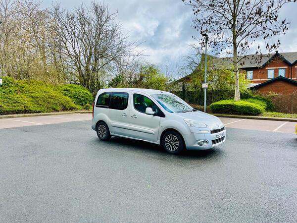 Peugeot Partner Tepee 1.6 HDi Tepee S EGC (s/s) 5dr