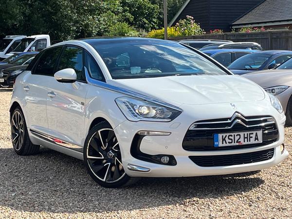 Citroen DS5 2.0 h e-HDi Airdream DSport EGS6 4WD Euro 5 (s/s) 5dr