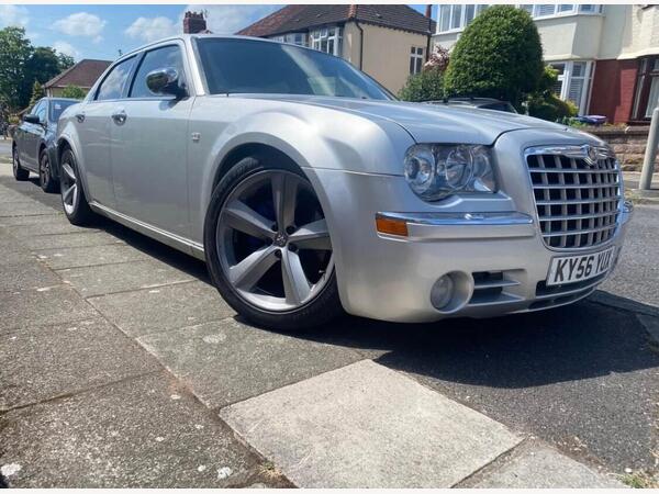 Chrysler 300C 3.0 CRD V6 4dr