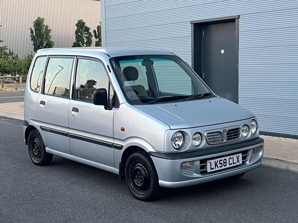 Perodua Kenari 1.0 EZ SE 5dr