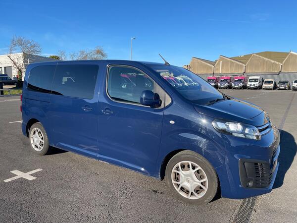 Citroen SpaceTourer 1.6 BlueHDi Feel M MPV 5dr Diesel ETG6 MWB Euro 6 (s/s) (95 ps)