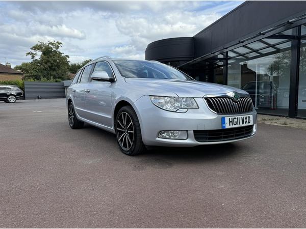 Skoda Superb 1.8 TSI SE Plus Euro 5 5dr