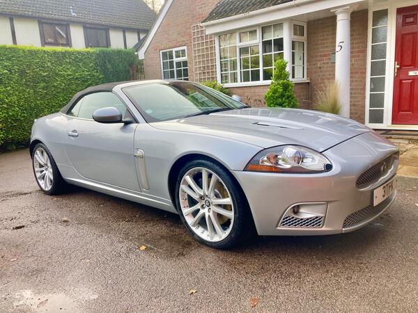 Jaguar XKR 4.2 V8 Auto Euro 4 2dr