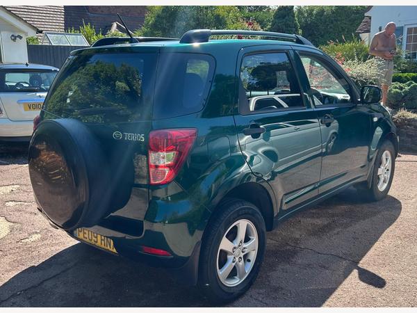 Daihatsu Terios 1.5 Kiri SUV 5dr Petrol Manual (185 g/km, 103 bhp)