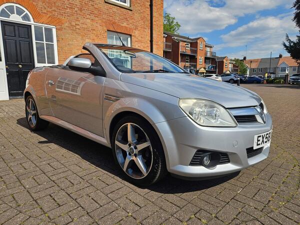 Vauxhall Tigra 1.4i 16v Exclusiv 2dr (a/c)