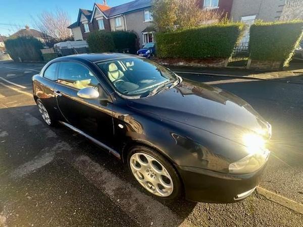 Alfa Romeo GT 1.9 JTDM 16V BlackLine 2dr