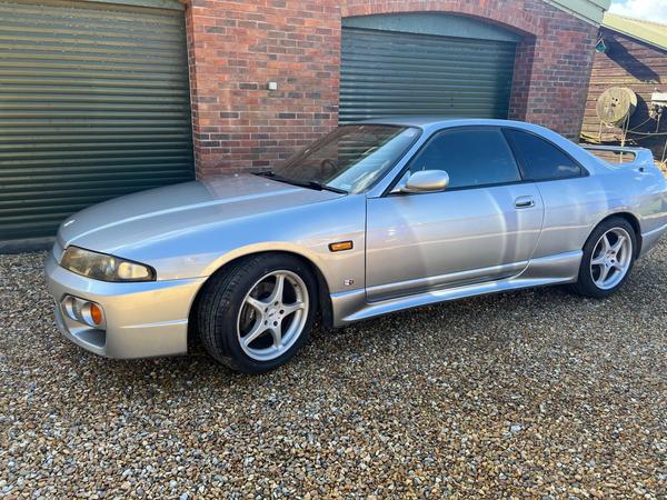 Nissan Skyline 2.6 GT-R Coupe 2dr Petrol Manual (280 bhp)