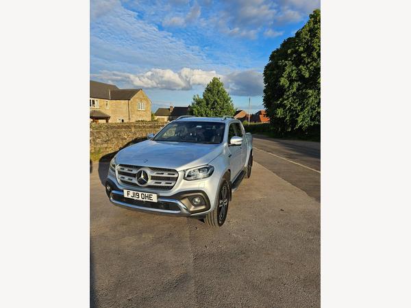 Mercedes-Benz X Class 3.0 CDI V6 Power Pickup Double Cab 4dr Diesel G-Tronic+ 4MATIC Euro 6 (258 ps)