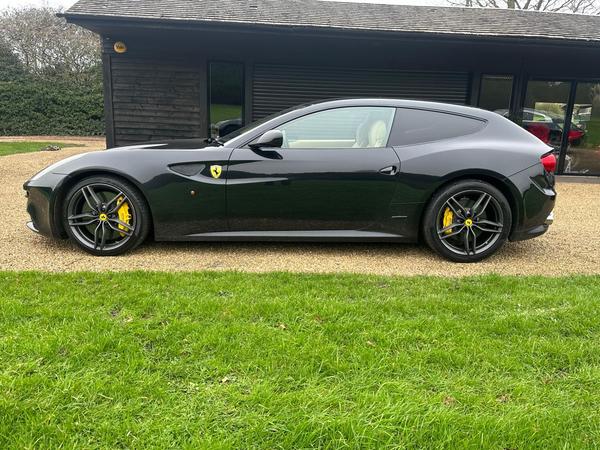 Ferrari FF 6.3 V12 F1 DCT 4WD Euro 5 (s/s) 3dr