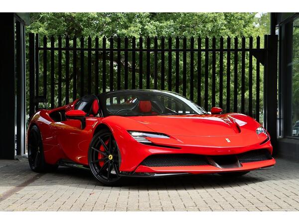 Ferrari SF90 Spider 4.0T V8 7.9kWh F1 DCT 4WD Euro 6 (s/s) 2dr