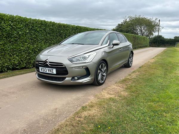 Citroen DS5 2.0 HDi DStyle Auto Euro 5 5dr