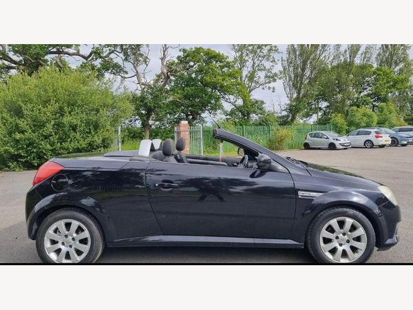 Vauxhall Tigra 1.4i 16v 2dr