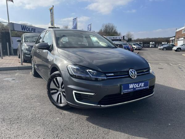 Volkswagen e-Golf 35.8kWh e-Golf Auto 5dr