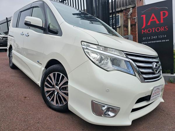 Nissan Serena S HYBRID 5dr