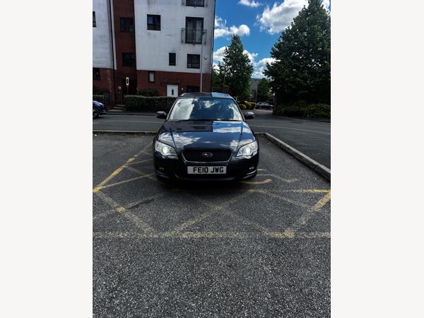 Subaru Legacy 2.5 SE Sport Tourer 5dr (Ivory Leather)