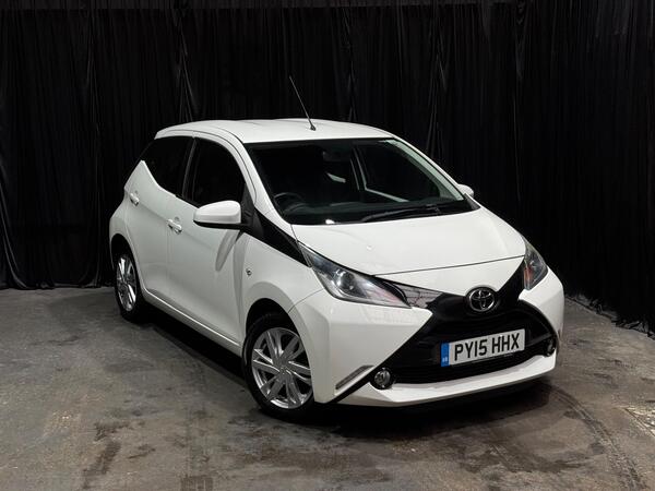 Toyota AYGO 1.0 VVT-i x-pression x-wave Euro 5 5dr Euro 5