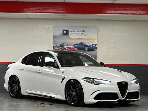 Alfa Romeo Giulia 2.9 V6 Bi-Turbo Quadrifoglio Saloon 4dr Petrol GPF Auto Euro 6 (s/s) (510 ps)