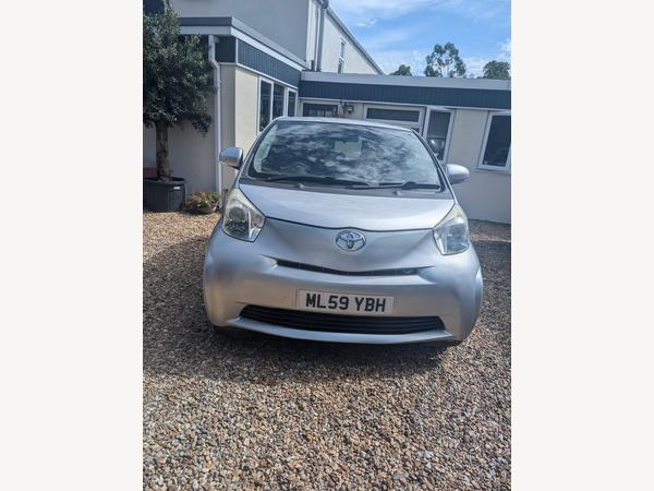 Toyota iQ 1.0 VVT-i Euro 4 3dr