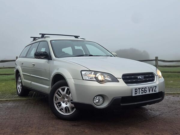 Subaru Outback 2.5 S 5dr