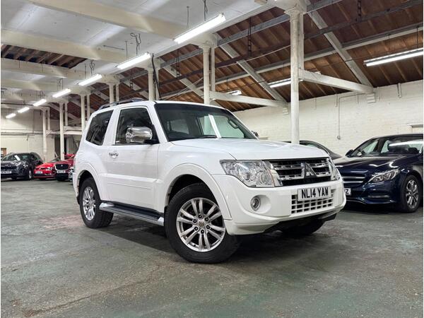 Mitsubishi Shogun 3.2 DI-DC Warrior Auto 4WD Euro 5 3dr SWB