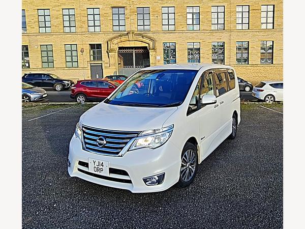 Nissan Serena Automatic 5dr