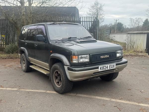Isuzu Trooper 3.0 TD Duty SUV 3dr Diesel Automatic 4x4 (274 g/km, 157 bhp)