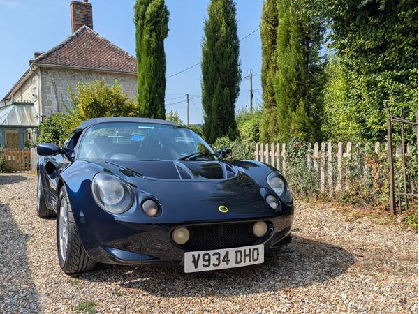 Lotus Elise 1.8 2dr