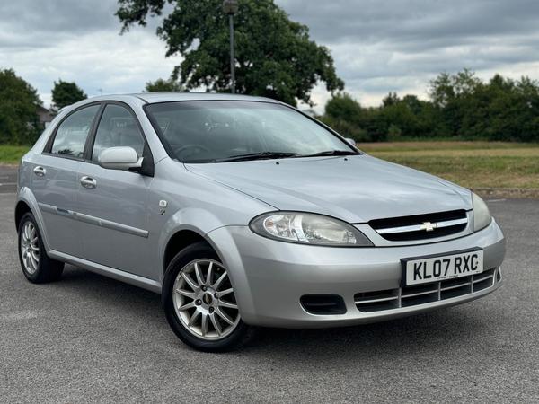Chevrolet Lacetti 1.6 SX 5dr