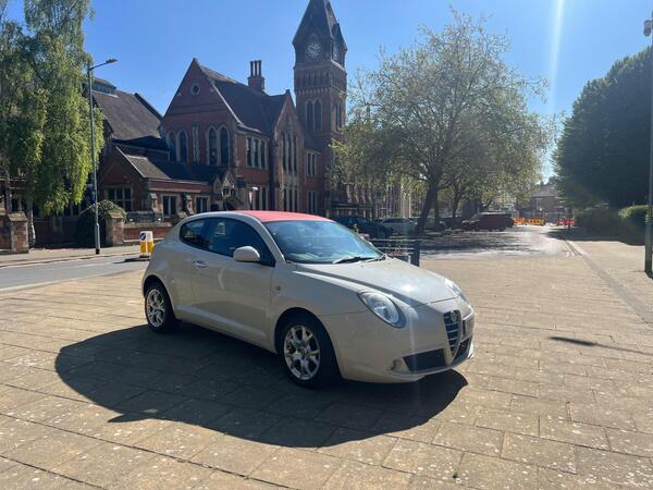 Alfa Romeo MiTo 1.4 MultiAir Sprint Euro 5 (s/s) 3dr