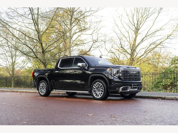 GMC Sierra 6.2 4dr