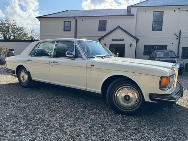 Rolls-Royce Silver Spirit 6.8 4dr