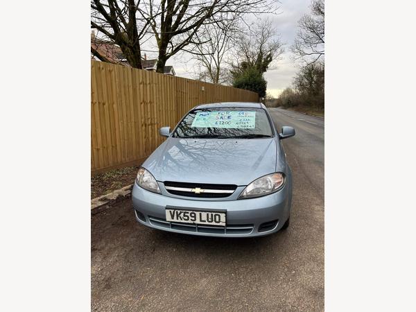 Chevrolet Lacetti 1.6 SX 5dr
