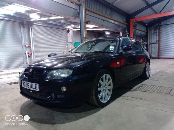 MG ZT 4.6 260 V8 SE 4dr