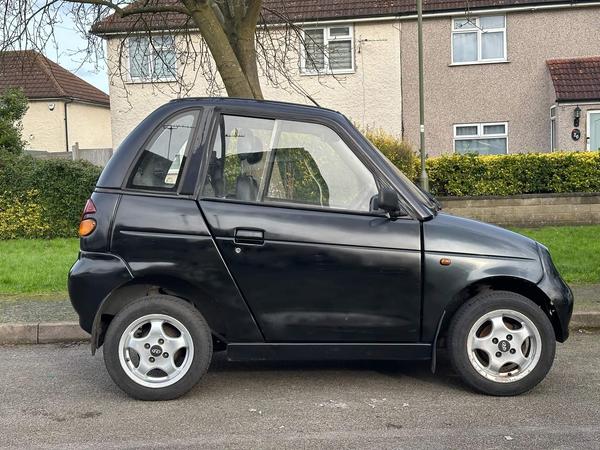 Reva G-Wiz 3dr
