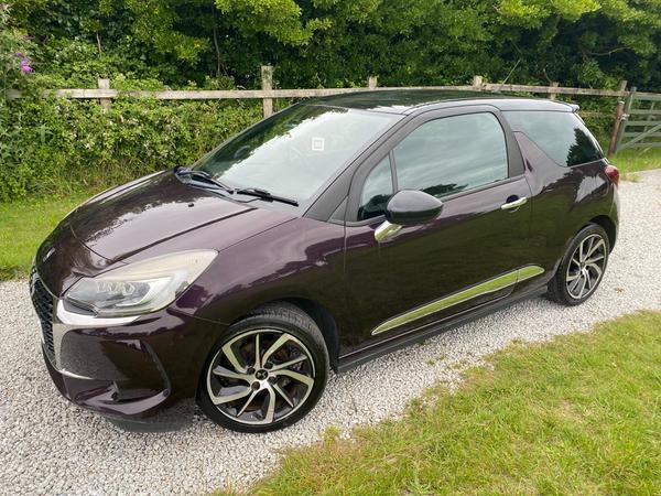 DS AUTOMOBILES DS 3 1.6 BlueHDi Prestige Hatchback 3dr Diesel Manual Euro 6 (s/s) (120 ps)