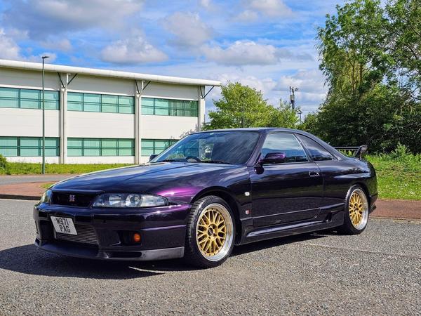 Nissan Skyline 2.6 GT-R Coupe 2dr Petrol Manual (280 bhp)