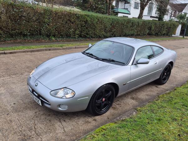 Jaguar XK8 4.2 2dr