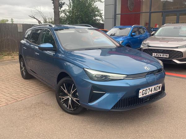 MG MG5 61.1kWh Trophy Auto 5dr