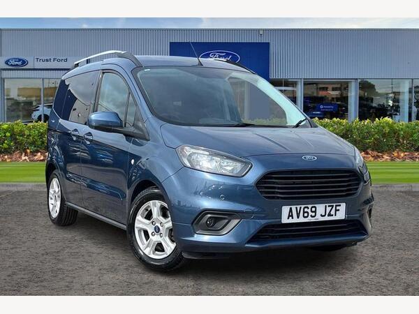 Ford Tourneo Courier 1.0 EcoBoost Zetec Euro 6 5dr