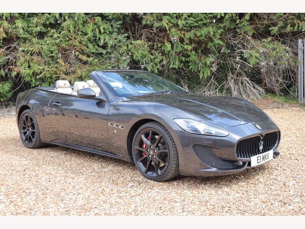 Maserati GranCabrio 4.7 V8 Sport MC Shift Euro 5 2dr